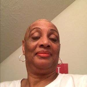 Meet your Posher, Beverly